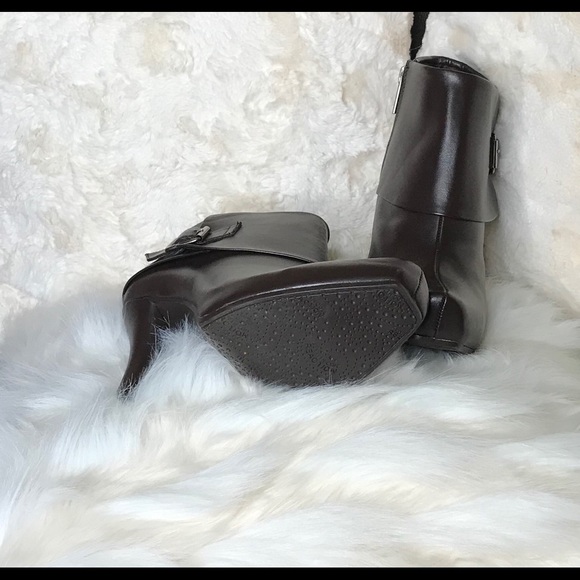 🎉KENNETH COLE REACTION🎉 - Picture 4 of 5